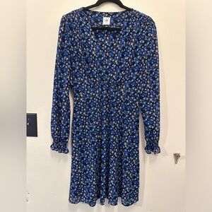 Cabi Longsleeve Dress size Medium
